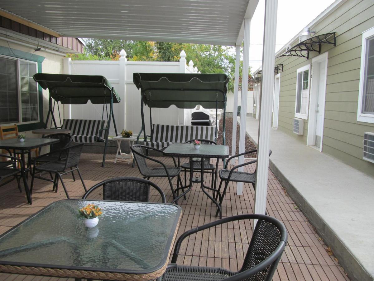 Western Motel Lovell Bagian luar foto