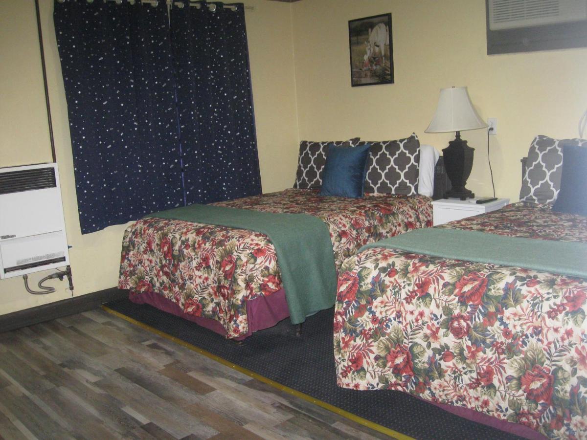 Western Motel Lovell Bagian luar foto