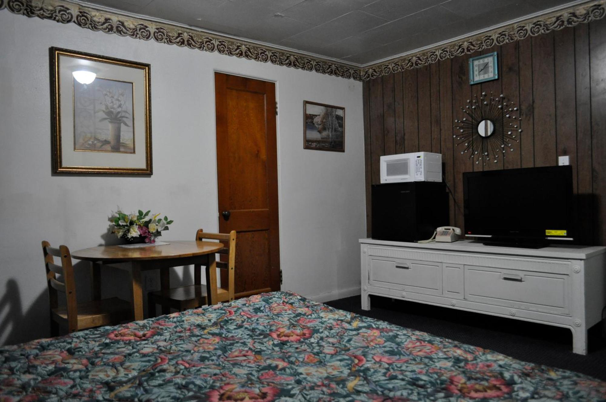 Western Motel Lovell Bagian luar foto